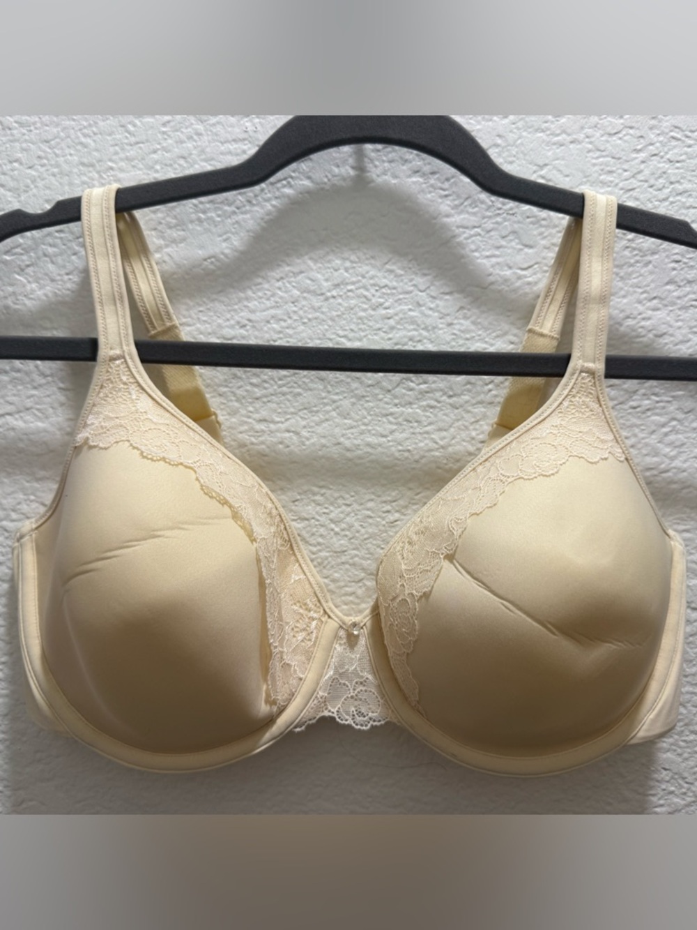 Bali Beige Lace-Trim Full Coverage Underwire Bra